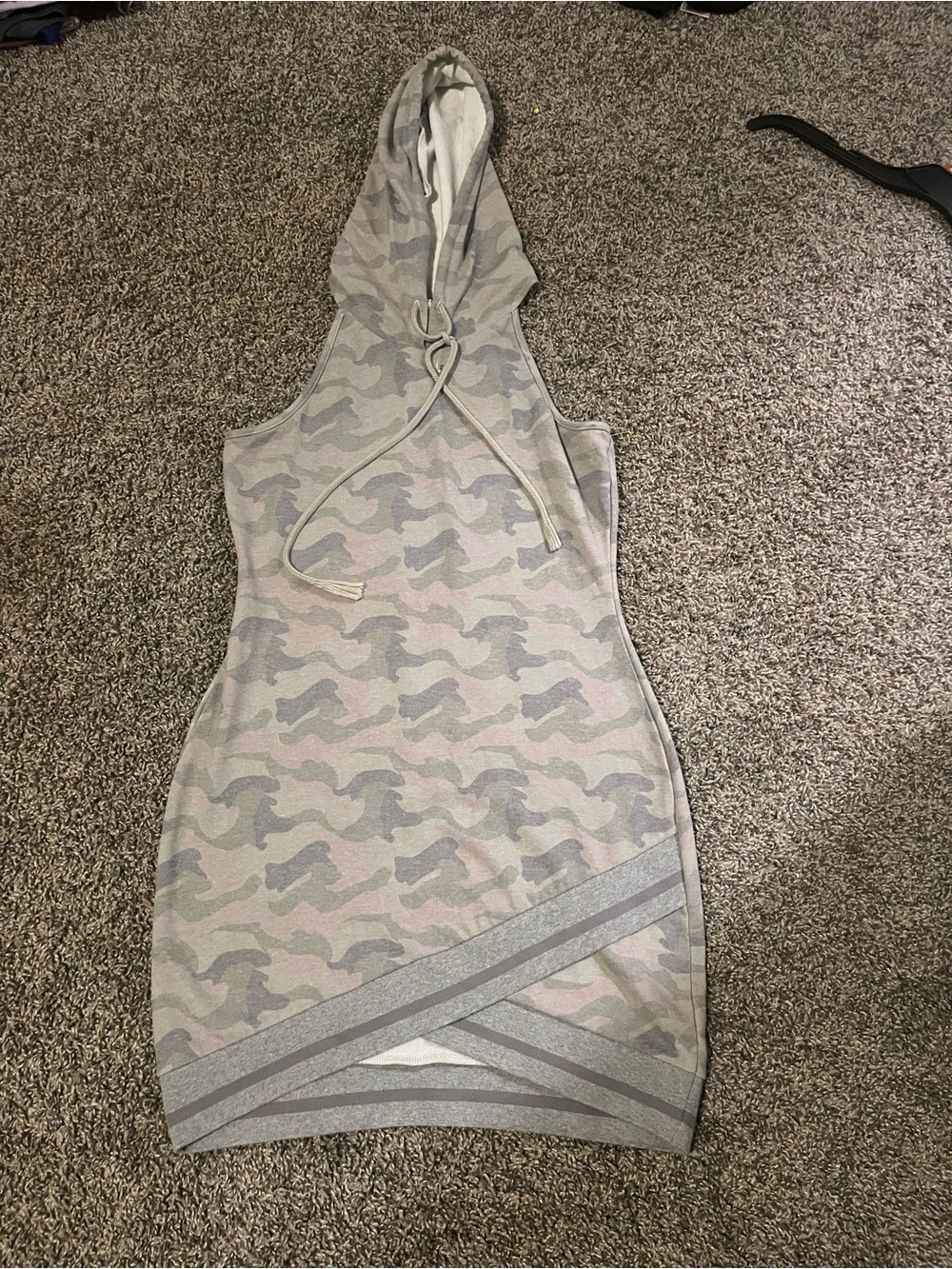 VENUS Neutral Camo Hooded Sleeveless Dress